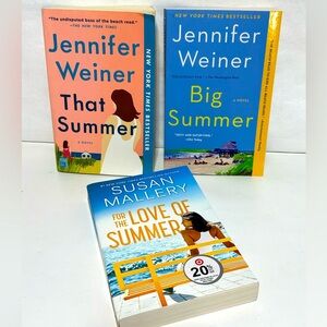 Set of 3 Novel Summer-Themed Book